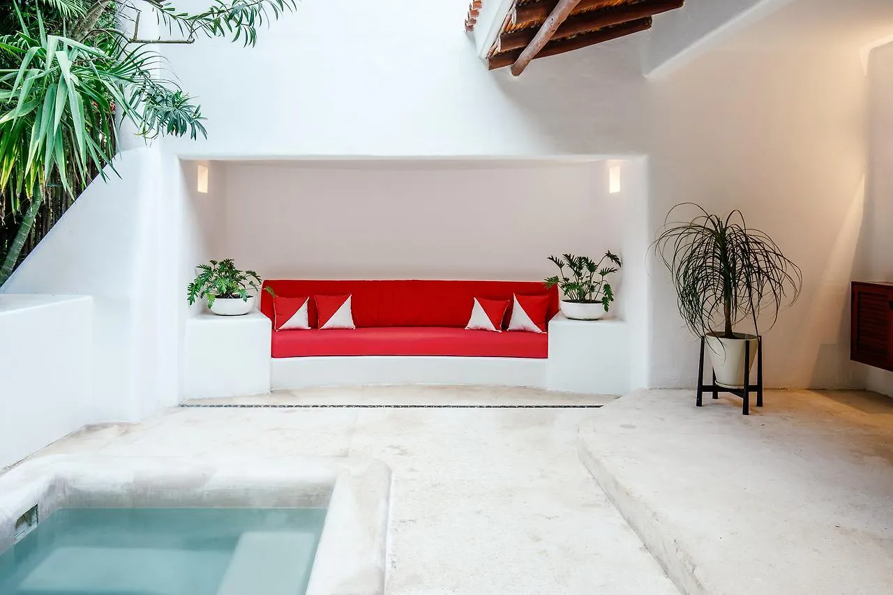 Hotel Esencia Xpu Ha 5*,